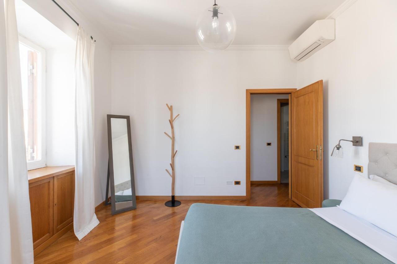 Apartament Iflat Monti Penthouse Panoramic View Rzym Zewnętrze zdjęcie